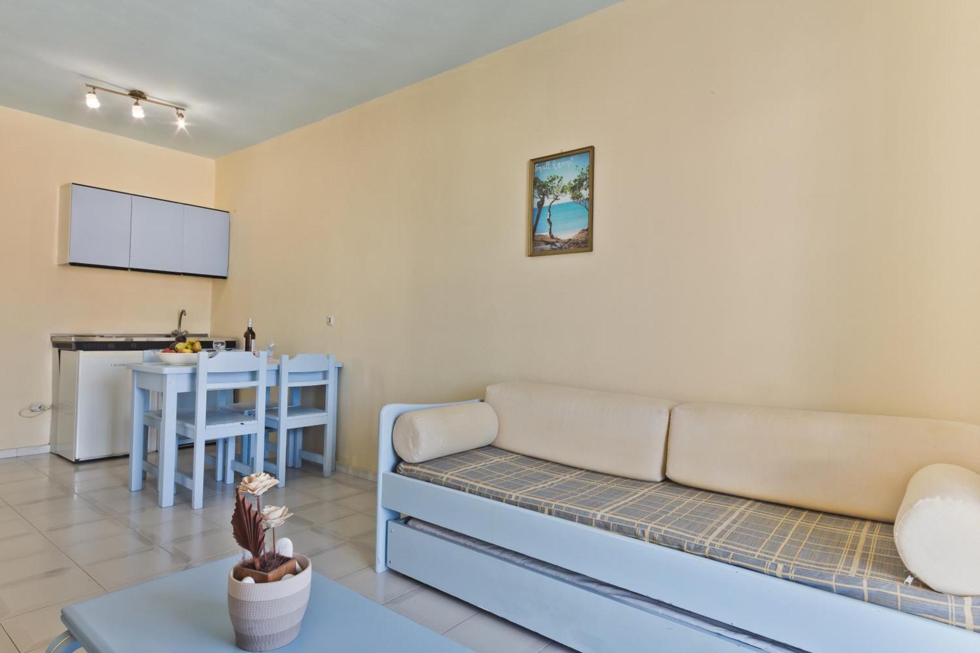 Regina Studios & Hotel Karpathos Ngoại thất bức ảnh
